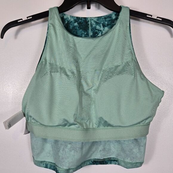 NWT Old Navy Plus Size Light Support Powerchill Green Tie-Dye Tank Top - Size 4X - Picture 9 of 11